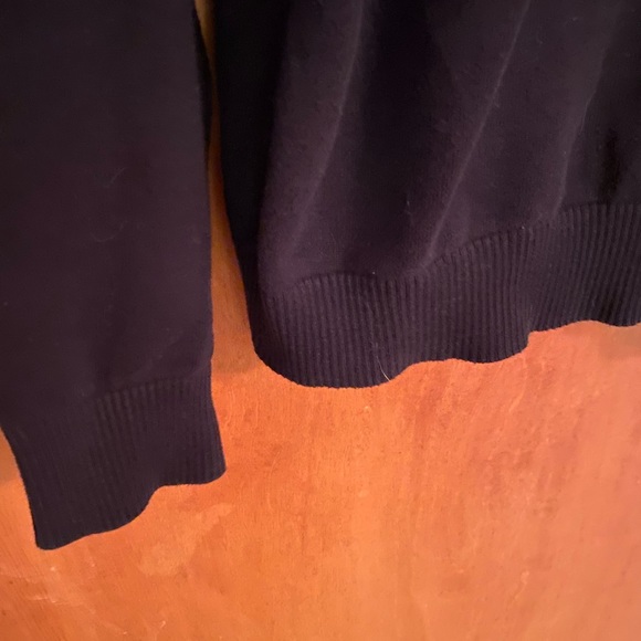 Tommy Hilfiger navy blue v-neck sweater size L - Picture 7 of 7